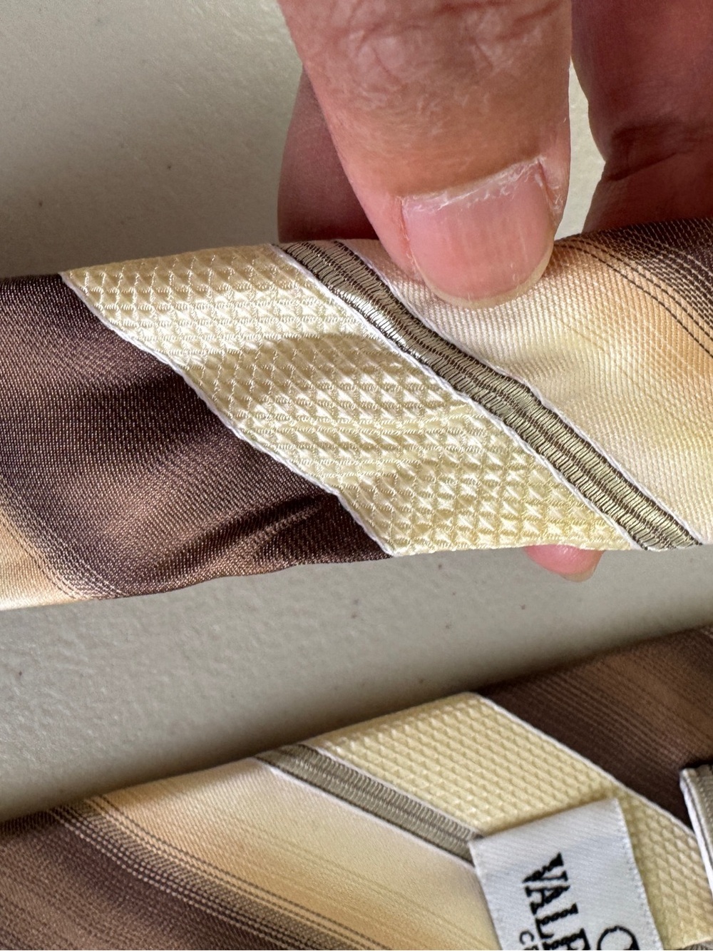 Valentino Cravatte Striped Brown Gold Silk Tie Luxury Designer Classic Wedding - Picture 7 of 13